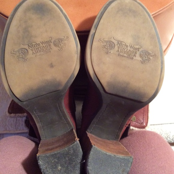 Boho Sherpa Heeled Bootie - Picture 6 of 6